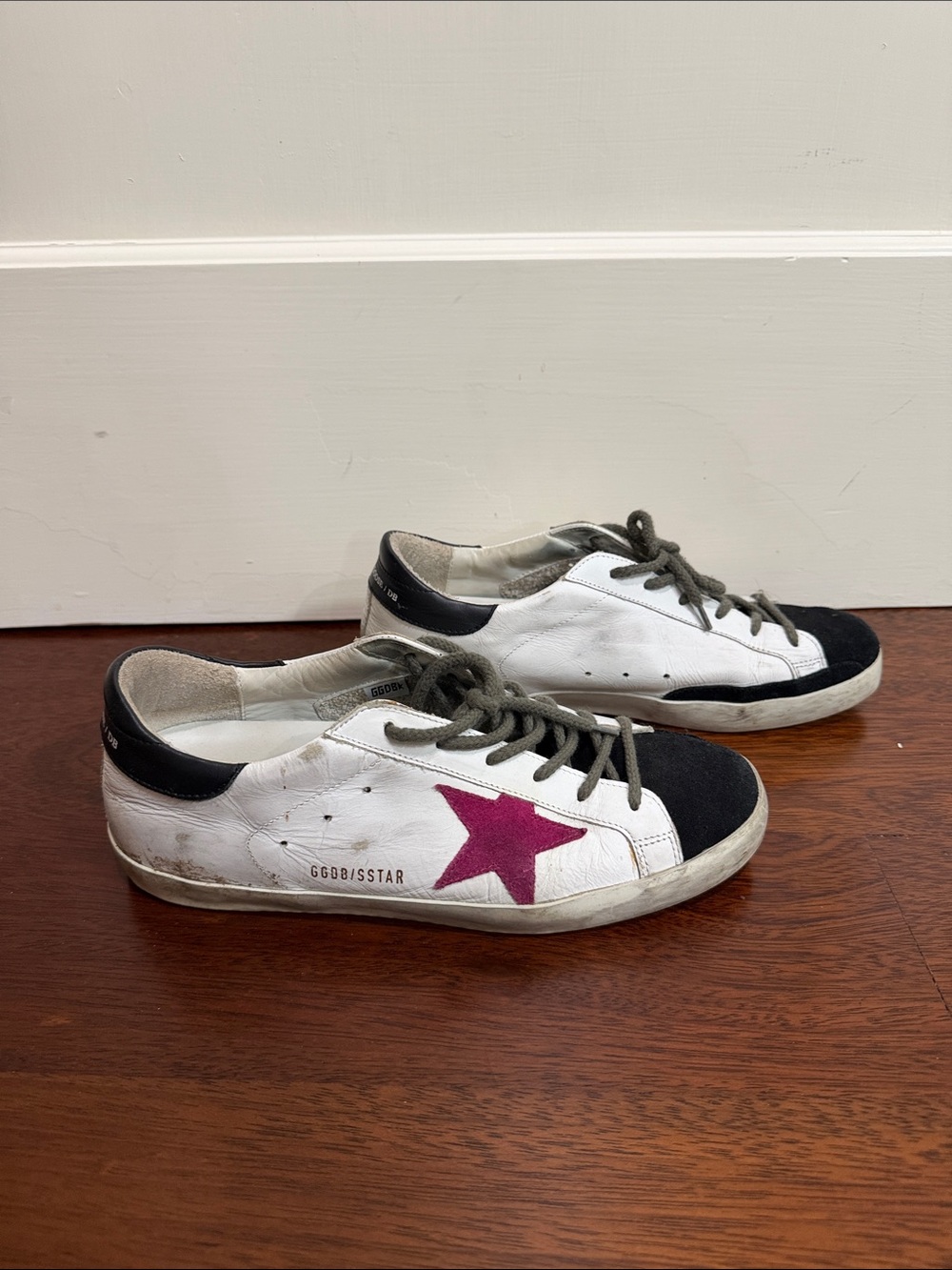 Golden Goose Kids White Sneakers with Pink Star and Black Accents